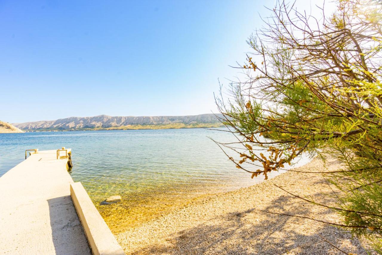 Апартаменты Bepic Quiet Location On A Beautiful Bay Метайна Экстерьер фото